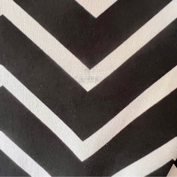 ANN TAYLOR Chevron Print Jersey Knit Side Tie Dress—SZ. XS - Picture 14 of 15